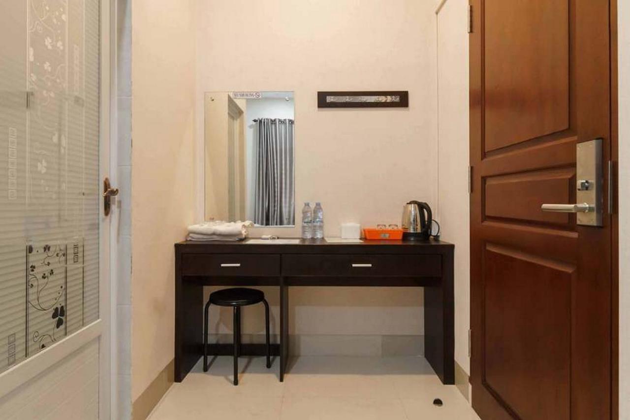 Reddoorz At Seindo Hotel Medan Sunggal Экстерьер фото